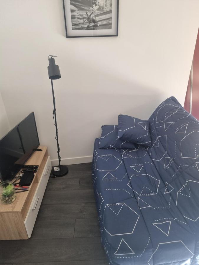 Jolie Petite Maison Dans Village Fortifie Brigueuil Kültér fotó